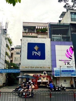 chỉ có 1 mặt tiền đường ba tháng hai 7x17m ngay hà đô centrosa, vị trí đắc địa quận 10 giá 40 tỷ tl