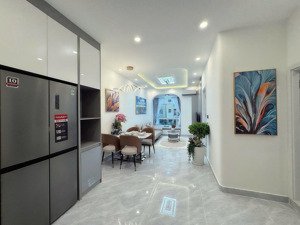 cần bán gấp sky garden phú mỹ hưng q7,tphcm, 71m, 2pn, 2wc, 5ty150, nhà đẹp nhức cái nách, an ninh