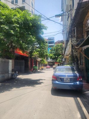 ccmn phan đình giót,lô góc,nở hậu,ô tô vào nhà,83m2x19 phòng khép kín.18,5 tỷ