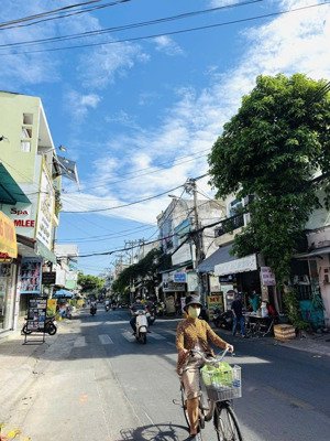 bán nhà mặt phố hàng hiếm tại miếu bình đông, 9,5 tỷ, 90m2, 5pn, 3wc, bình tân, hcm