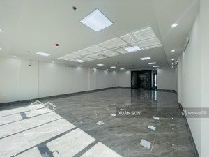 tôi cho thuê nhà khuất duy tiến - thanh xuân, dt 100m*6 tầng, thang máy, nhà mới giá thuê 40 triệu