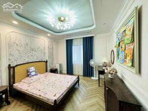 Bán nhà mặt phố Hoàng Quốc Việt 60m2, 5 tầng, mặt tiền 4.5m vỉa hè 10m kinh doanh