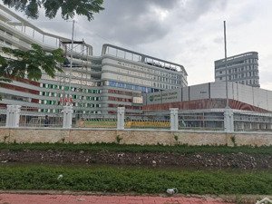 chủ cần bán gấp đất lớn 2.550m mặt tiền đường nguyễn cửu phú - xã tân kiên - huyện bình chánh. 82ty