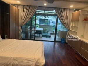 chỉ nhỉnh 20 tỷ xíu - bán chdv phạm hữu lầu quận 7, 5x20m, 6pn, gần phú mỹ hưng, 120 triệu/tháng