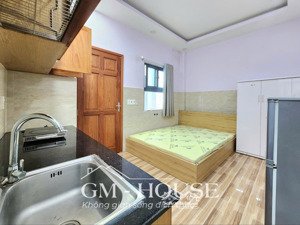 thuê ngay phòng 30m2 , cửa sổ lớn , full nội thất , ngay d5 , bình thạnh