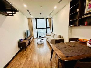 chủ nhà cần bán nhanh căn hộ mipec rubik360 cầu giấy. 106m2 3pn, view đẹp. giá công khai 12,7 tỷ