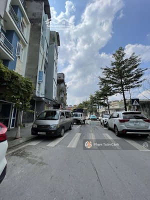 bán nhanh lô đẹp nguyễn hoàng, cầu giấy dt 113.5m x3 tầng,mặt tiền 5.35m hai mặt tiền chỉ 27 tỷ