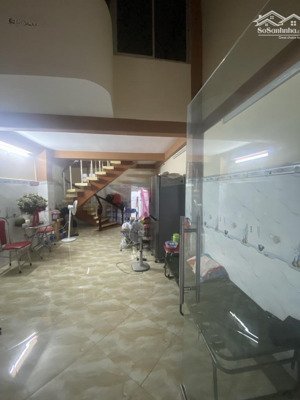 nhà mặt tiền đường ngay chợ rạch ông p2 q8