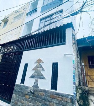 bán gấp nhà dt khủng gần 100m 5 tầng 6 phòng cmt8, q.10 chỉ 10 tỷ nhỉnh tl