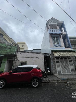 bán đất tặng dãy trọ mặt tiền thi sách, ngay bệnh viện quân y trung tâm hải châu, giá cực tốt