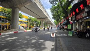 bán tòa ccmn 12,8 tỷ xuân thủy, 45m2 x 7 tầng thang máy, 20m ra mặt phố