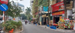 cần bán nhanh nhà mặt phố cầu giấy; dt 70m2; mt 6m; 5 tầng dân xây; giá chỉ 31.85 tỷ