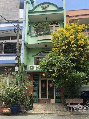 cho thuê tầng trệt làm văn phòng đại diện nằm ở vị trí thuận lợi tại kênh tân hóa,hcm