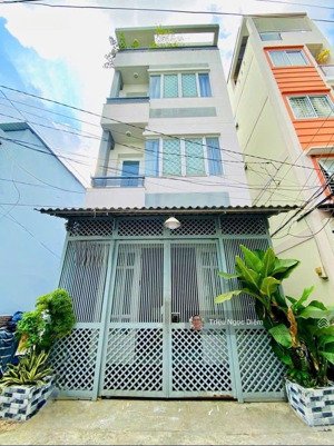 mặt tiền nguyễn cảnh chân nối dài. ngang 5m 4pn giá chỉ 11.5 tỷ!