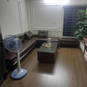 hiếm_chính chủ cần bán căn nhà 35m2 x 5 tầng xóm đồng_tứ hiệp_thanh trì