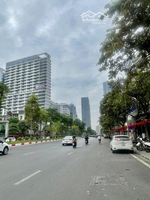 ngõ rộng- gần ô tô- mặt tiền đỉnh- mới đẹp ở ngay - dân chí cao- chỉ 7,98 tỷ sở hữu 5 tầng văn cao