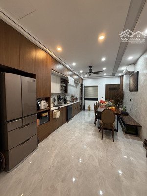 bán nhà chính chủ - kim ngưu - vuông nở hậu - 6 tầng thang máy - 15 m ô tô tránh - 13,6 tỷ