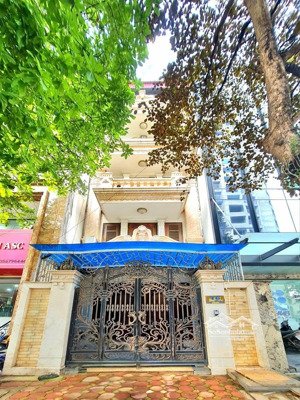 hàng siêu hiếm, bán nhà vip siêu đẹp tây hồ, thang máy xịn, vị trí đắc địa ngay lotte lạc long quân