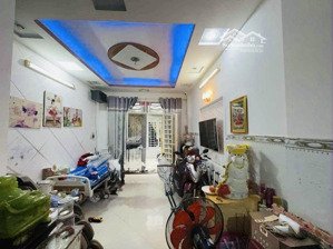 ôtô đỗ cửa - bán nhà ngay phan xích long - 4tầng - chỉ 7,7 tỷ