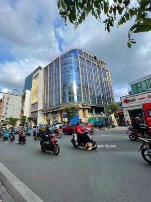 chính chủ bán gấp tòa nhà góc 2mt hoàng sa, q1-240m2 (12x16)-7 tầng -hđt 360 tr-gía bán 89 tỷ tl