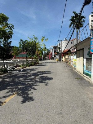 bán gấp đất tại đa tốn, 10 tỷ, 74.2 m2, mặt tiền 4.7m, đường 2 ô tô tránh, kinh doanh vô địch