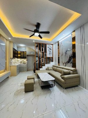 bán nhà riêng tại nam dư, 7,35 tỷ, 30m2, 3pn, 4wc, 5 tầng, pháp lý đầy đủ