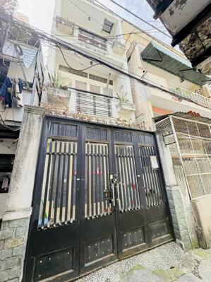  NHÀ ĐẸP TRUNG TÂM QUẬN 10 – NGÔ QUYỀN – GẦN CHỢ RẪY, Y DƯỢC – GIÁ CHỈ 7.1 TỶ! Vị trí siêu trung tâm: Ngô Quyền, P.5, Q.10 – sát các bệnh viện lớn, tiện di chuyển Quận 1, 3, 5. DT: 3.5 x 11m – BTCT kiên cố 3 tầng, ...