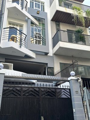 gấp bán trong tuần chdv vip sương nguyệt ánh, p. bến thành, q.1, dòng tiền 80tr/ tháng