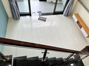 bán nhà 3 tầng khu lộc phát( hẻm nguyễn chích) vĩnh hoà- giá 4,4tỷ