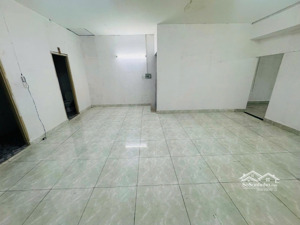 cho thuê nhà gần bùng binh khu dân cư trung sơn gần cầu him lam. 6x20m, trệt, lửng, giá 28tr/tháng