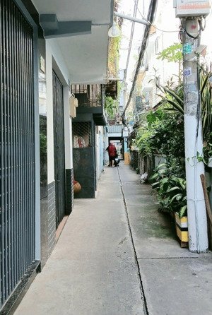 trung tâm quận tân bình, ngay cộng hòa, 3'' ra sân bay, 91m2, chỉ hơn 7.xtỷ