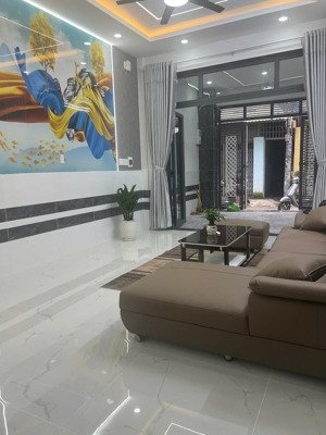 bán căn nhà siêu phẩm 1/ lê thị riêng, thới an, q12