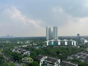 29/10/2025 bán căn hộ 3pn 2wc westbay - ecopark tầng đẹp view sân golf giá 6,x tỷ lh: 