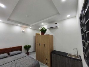 giá chỉ: 2.000.000đ/tháng cho thuê phòng trọ full nội thất đường vườn lài , q.12
gần đh ng