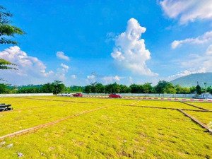 cần bán đất tại hòa lạc,dt 100m giá 15tr/m