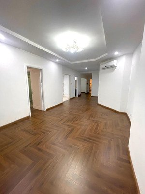 cho thuê gấp căn góc 3 ngủ tại times city, căn góc đẹp giá chỉ 18 triệu ở luôn được lh 