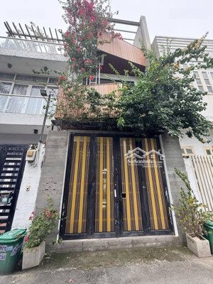 bán nhà mới 3 tầng, hxh 7 chỗ tại phường trường thọ, thủ đức, giá cực chất 7,5 tỷ, 68m2