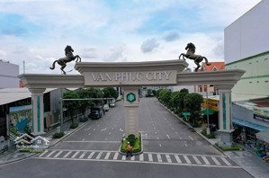 bán nhà 80m2, hẻm xe hơi, 6.95 tỷ ngay cổng kdc vạn phúc