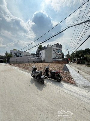 còn 4 lô mặt tiền thạnh xuân q12 giá tốt