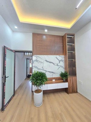tập thể lương ngọc quyến, diện tích 36m², giá bán 3.15 tỷ.