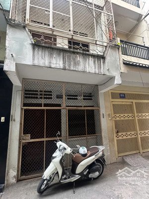 bán nhà củ có thể xây mới ,ngay đường nguyễn trãi, quận 5, giá 9.5 tỷ