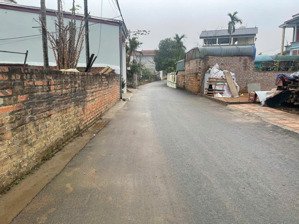 chỉ hơn 3 tỷ sở hữu ngay lô góc 100m2 giá tốt nhất tại thôn 5 xã phú cát ngay gần đường đôi và kcn