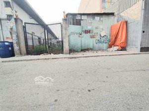 vị trí: lô đất đẹp, đường 5m thông (ngang 4 x dài 21,5 = 86m2) giá chỉ: 6.9 tỷ, trường thọ, thủ đức