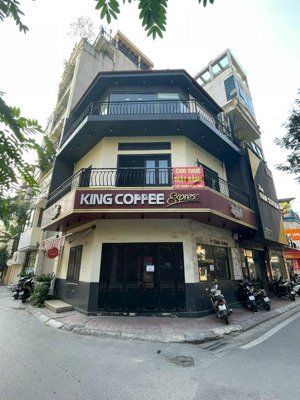 cho thuê mbkd lô góc phạm tuấn tài-cầu giấy,dt:90m2*4tầng,mt:18m,giá thuê:75tr/tháng