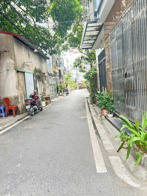 bán nhà riêng thượng thanh, 70m2, ở ngay, giá chất chỉ 8.17 có tl cực chất