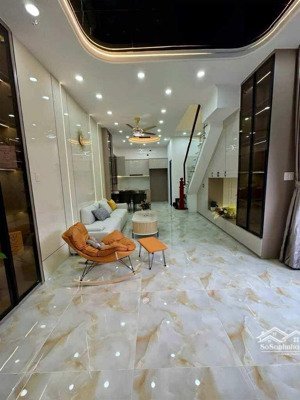 bán nhà mới 4 tầng quang trung, gò vấp. dt : 42m2, 4pn 5wc giá 6.6 tỷ. chỉ việc dọn vào ở