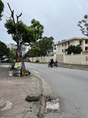 biệt thự liền kề - đường ô tô tránh, vỉa hè rộng - kinh doanh siêu tốt! dòng tiền cao