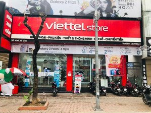 cho thuê nhà 200m2 sàn, mặt tiền 10m, vị trí đẹp cạnh ngân hàng lớn phố vũ tông phan, lh 