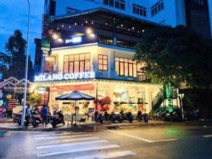 siêu hiếm!! chính chủ cho thuê nhà mặt phố gs1 dt 150m2- kinh doanh - ở tiện ích full nội thất.