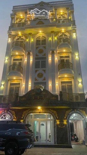 bán khách sạn 6 tầng đường trần minh tông,hoà minh, đà nẵng